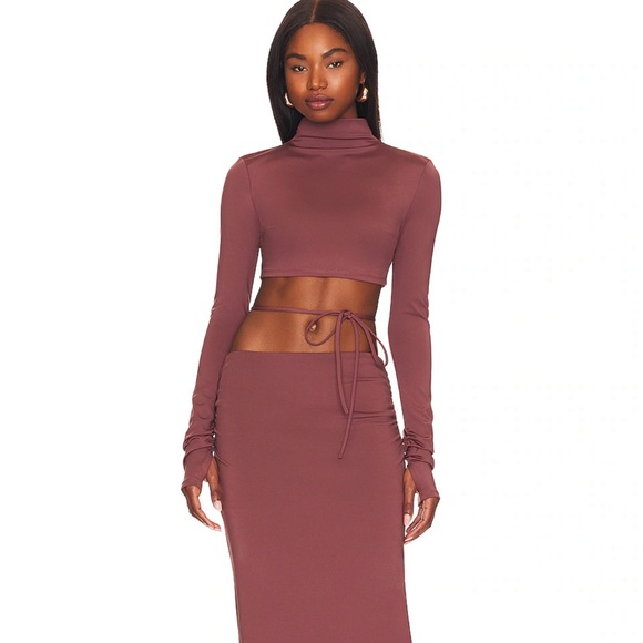 mocha maxi skirt & long sleeve top - Picture 1 of 4